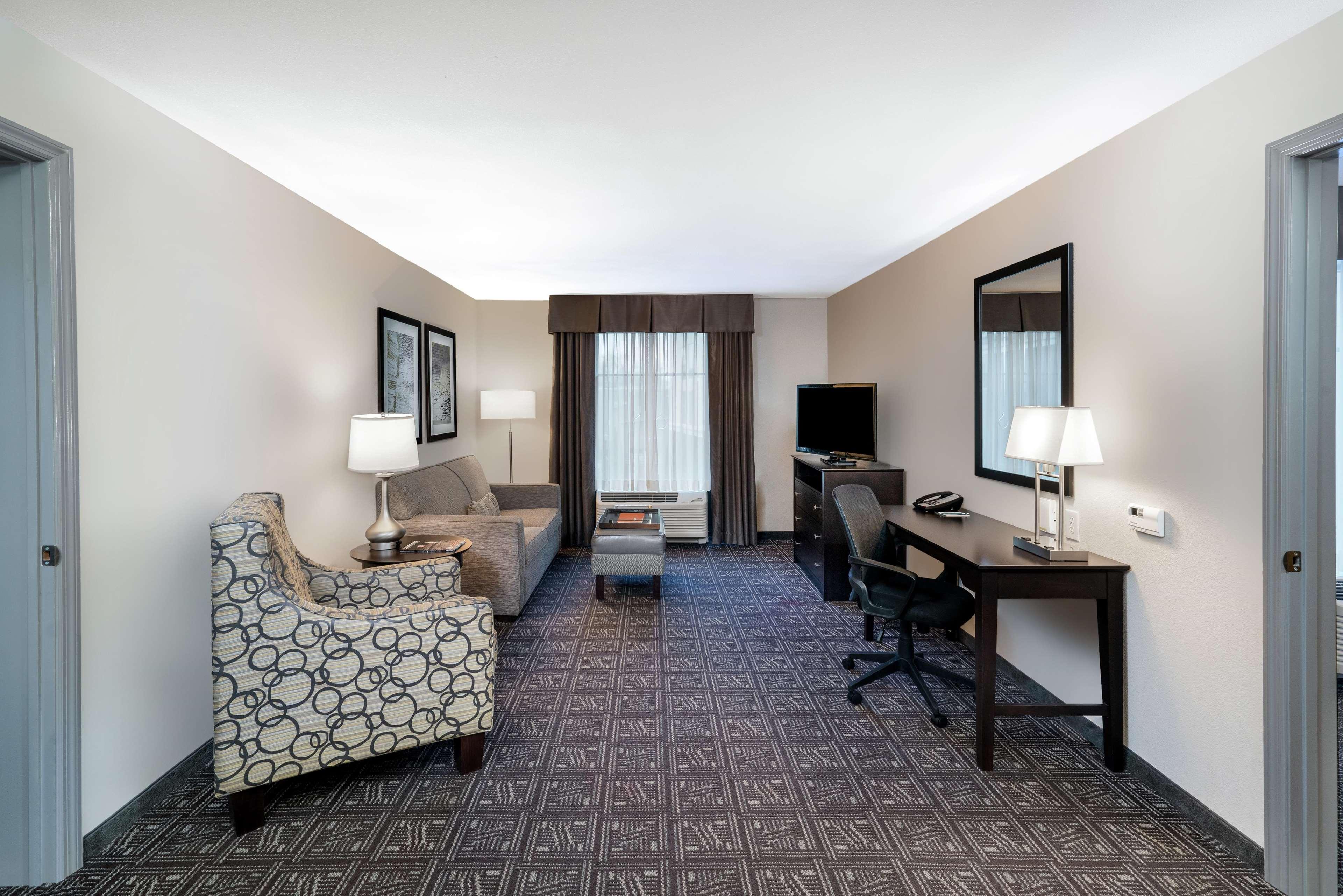 โฮมวูด สวีท บาย ฮิลตัน ฮันท์วิลล์ ดาวน์ทาวน์ Hotel ฮันต์สวิลล์ ภายนอก รูปภาพ